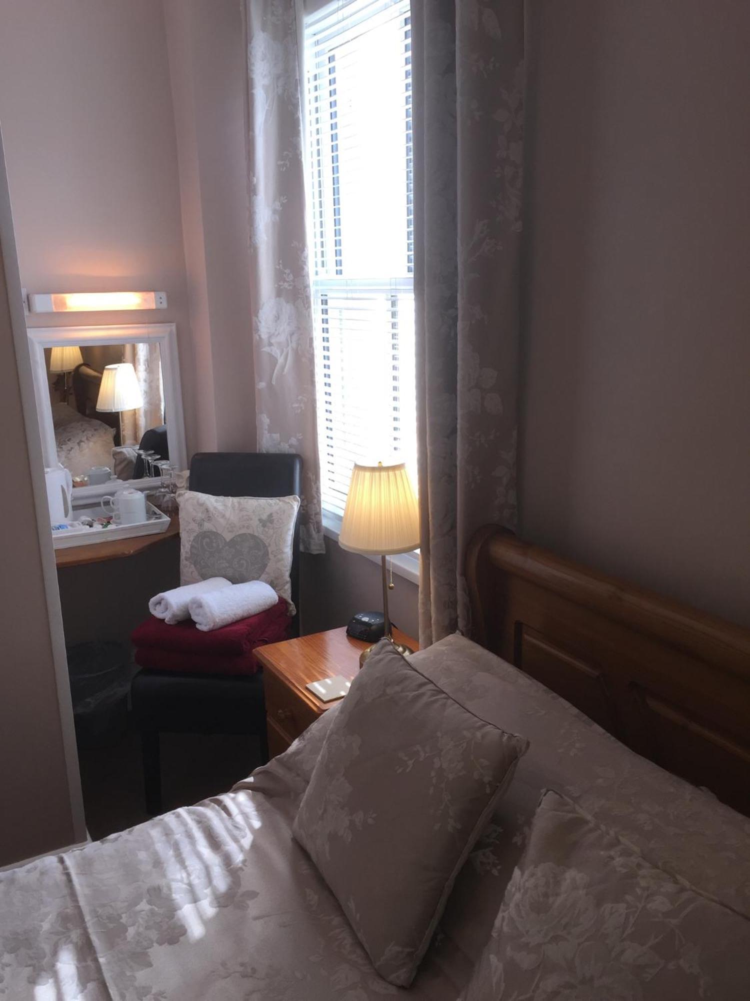 Chiverton House Guest Accommodation Пензанс Екстериор снимка